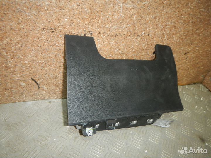 Подушка безопасности нижняя (для колен), Toyota Rav4