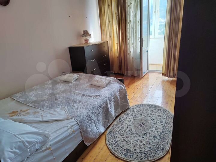 2-к. квартира, 55 м², 8/12 эт.