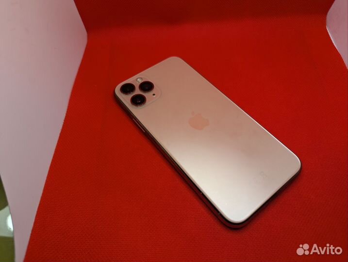 iPhone 11 Pro, 64 ГБ