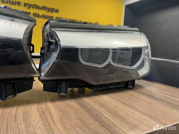Фары в сборе без дефектов LED bmw g30 2020 год