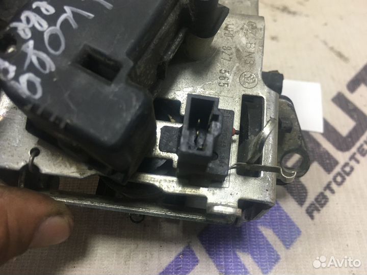 Ручка двери багажника Шкода Октавия Тур универсал