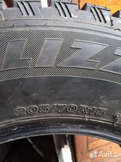 Lizetti LZ-ES2 205/70 R15