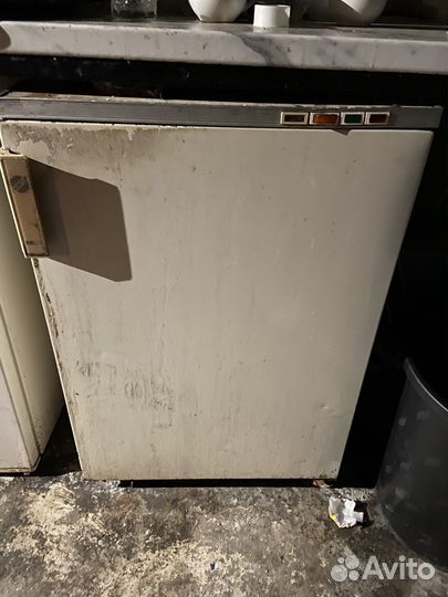 Мини морозилка барная