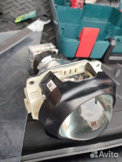 Блоки розжига ксенона, лампы D3S, линзы Audi Q5