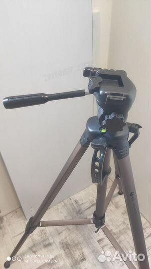 Напольный штатив трипод ECS-3570