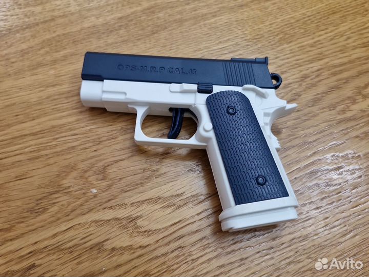 Водный пистолет