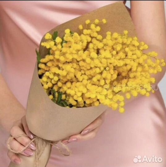 Мимоза в букетах