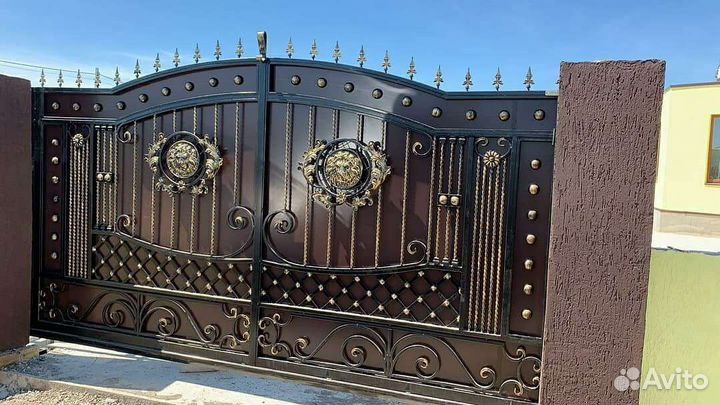 Ворота кованые откатные