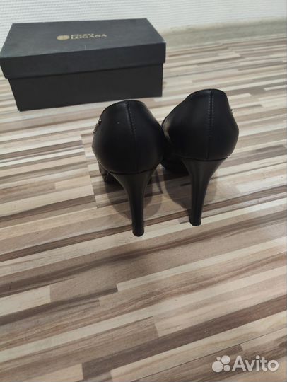 Туфли женские 37 размер натуральная кожа