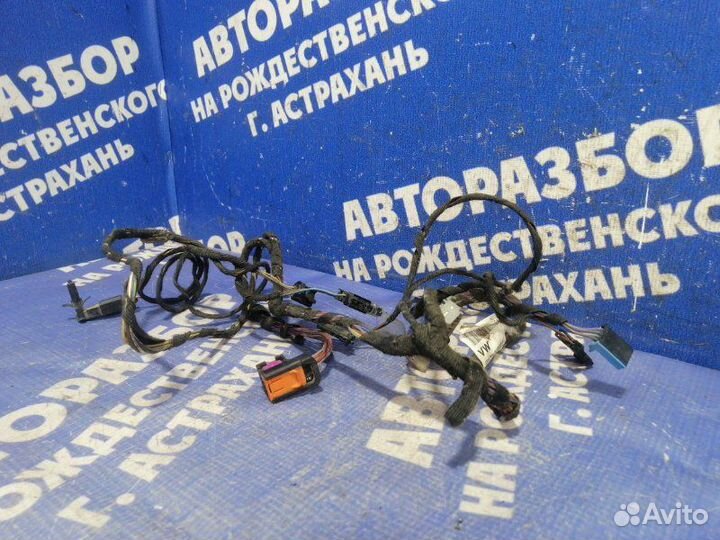 Проводка двери Volkswagen Touareg внедорожник AXQ