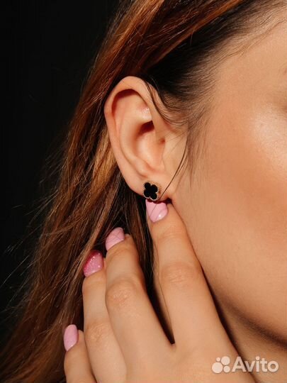 Серьги-пусеты золотые Клевер с натуральным агатом