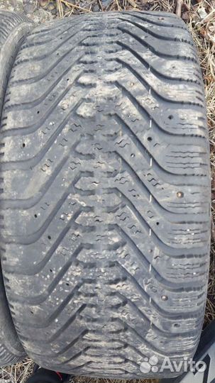 Goodyear UltraGrip 225/50 R17 204M