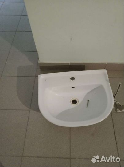 Раковина в ванную и для дачи