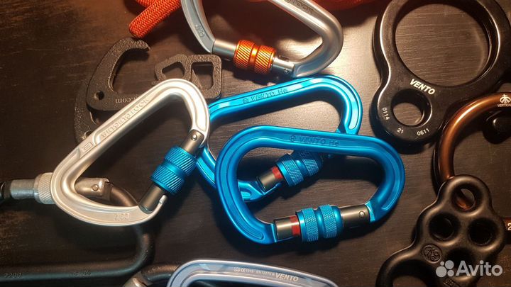 Карабины singing rock, vento, восьмерка vento +++