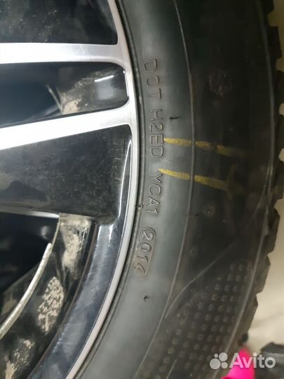 Диски Skad R17 с зимней резиной Kumho 215/60/R17