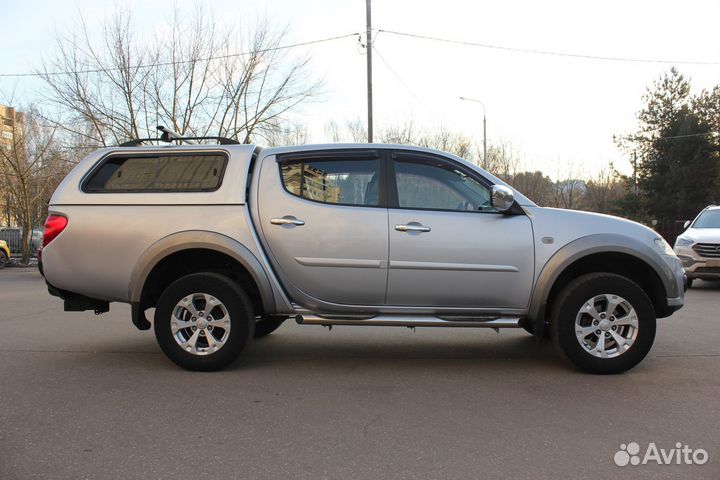Mitsubishi L200 2.5 AT, 2014, 150 000 км