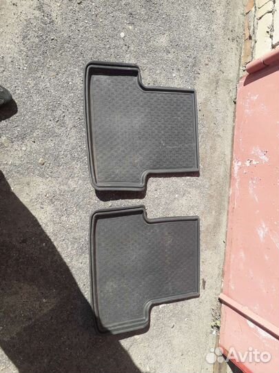 Коврики задние Рено Меган 2