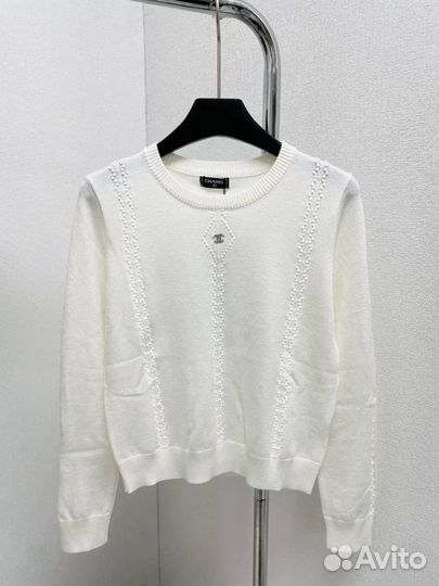 Свитер Chanel