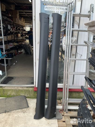 Накладки на пороги кия спектра