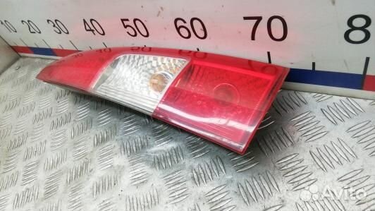 Фонарь задний правый volvo V70 2 (LDN08MY02)