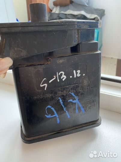 Абсорбер паров топлива б/у Опель Astra J оригинал