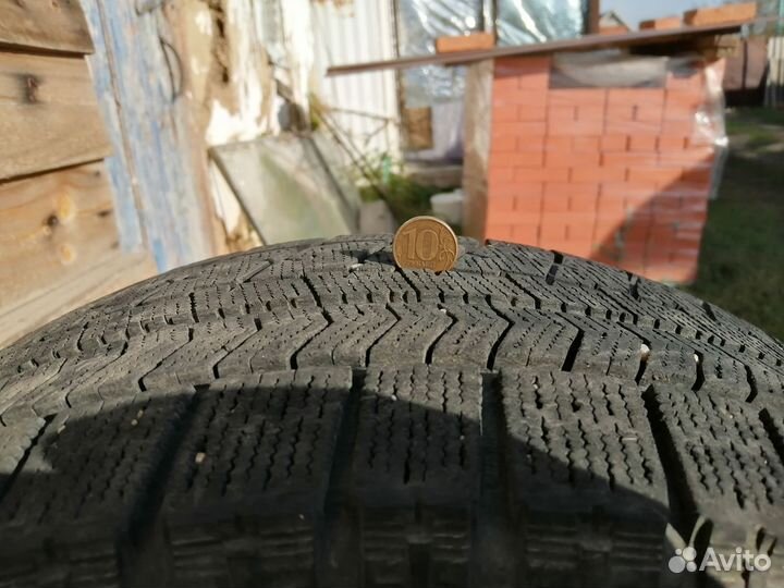 Bridgestone Blizzak VRX 205/55 R16