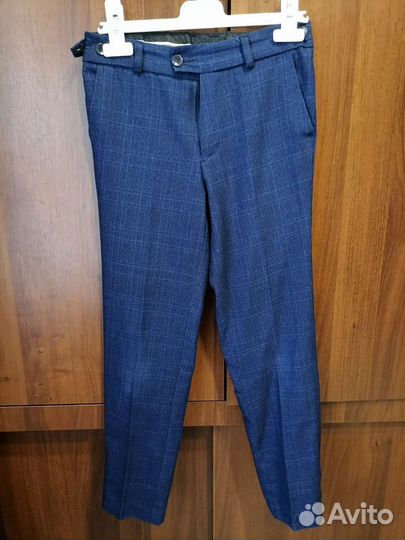 Костюм тройка