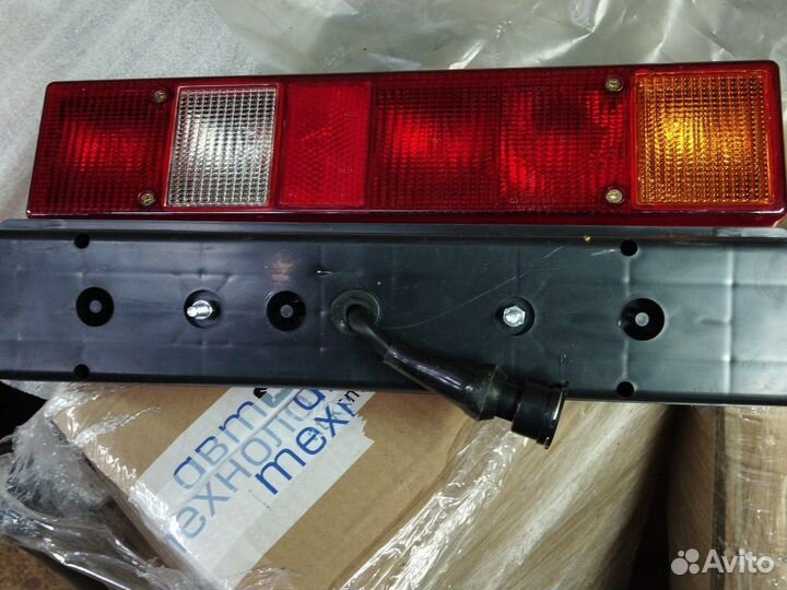 Задний стоп сигнал