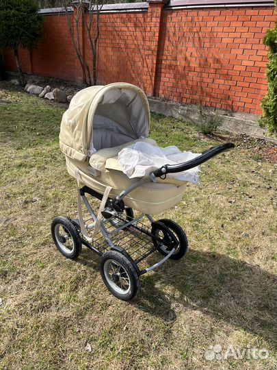 Коляска-люлька Peg-Perego всесезонка