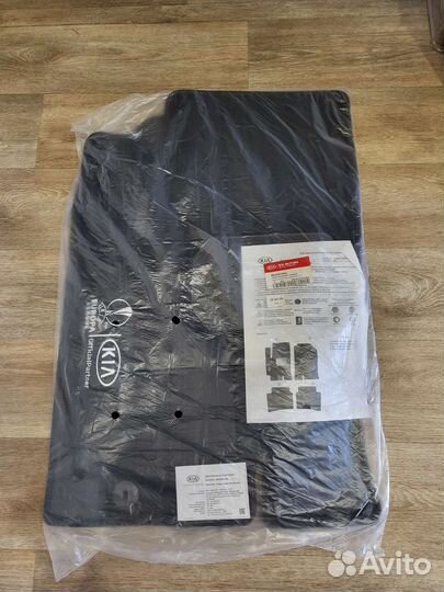 Автомобильные коврики текстильные