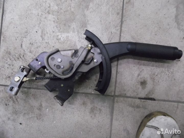 Рычаг стояночного тормоза Hyundai Matrix 2001-2010