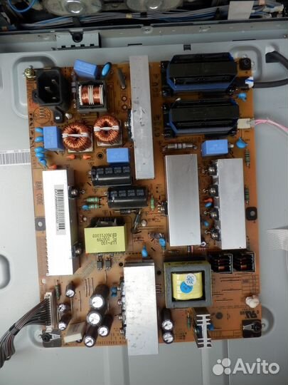 Запчасти для ЖК телевизора LG 32LD555