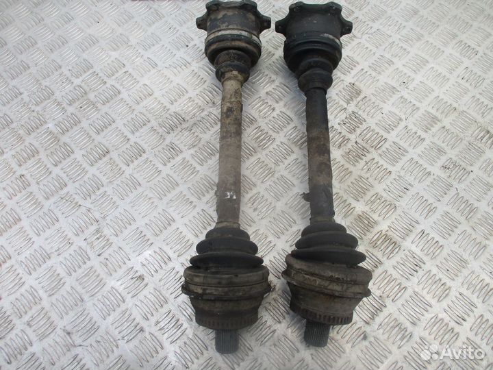 Привод передний Vw Passat B5 2.5D АКПП цена за шт