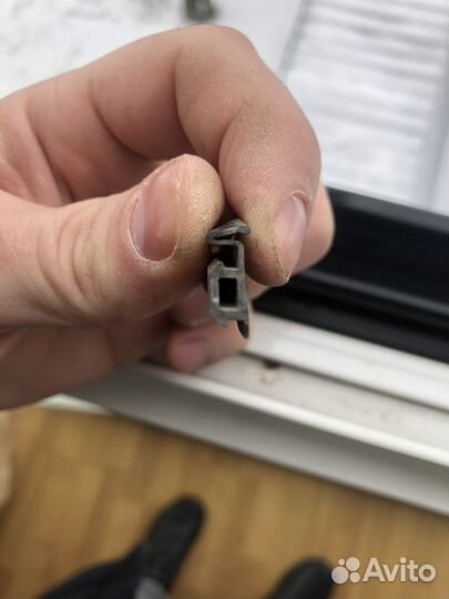 Замена уплотнителя на окнах