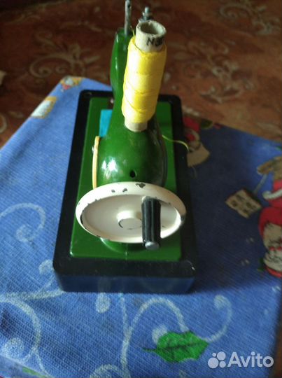 Детская швейная машинка СССР