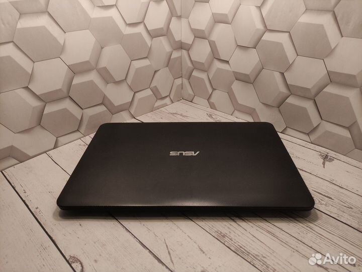 Игровой Asus с широким экраном 8GB/GeForce/SSD/HDD