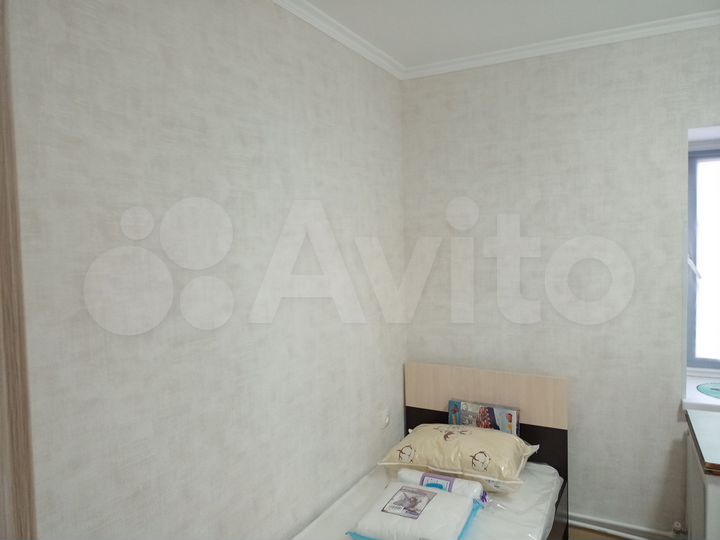 Комната 14 м² в 2-к., 1/1 эт.