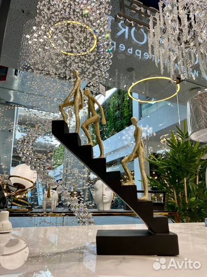 Статуэтка ручной работы