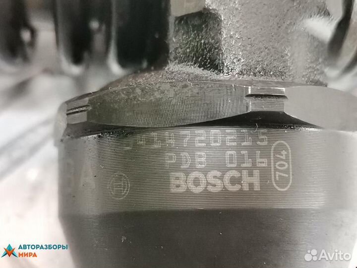 Форсунка Volkswagen Touran рест. 2008 038130073AG