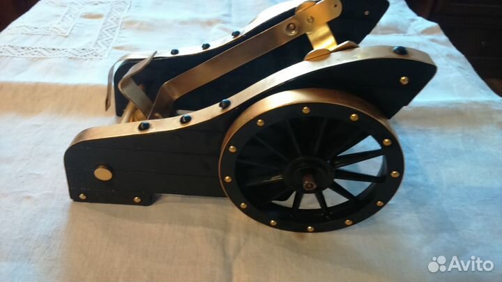 Подставка для бутылки