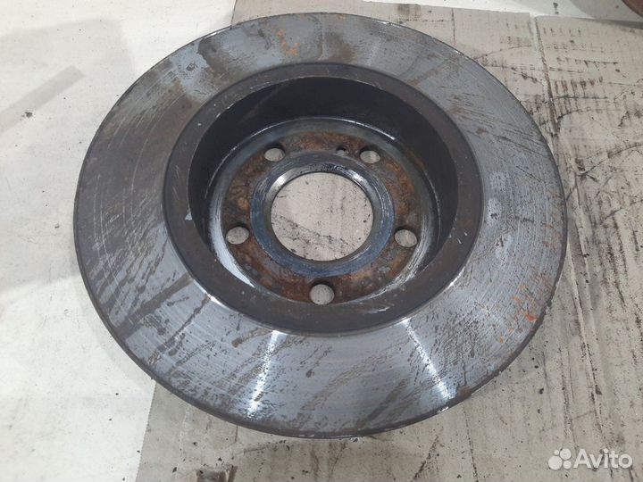 Диск тормозной задний Mercedes A180 W176 270.910