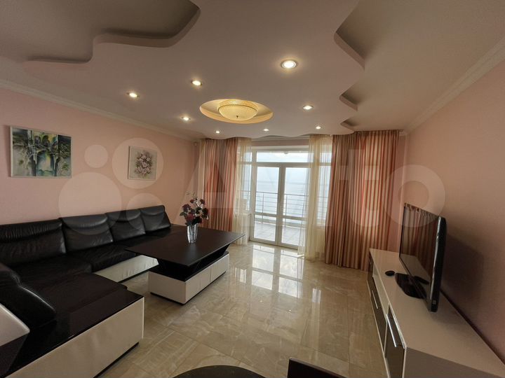 3-к. квартира, 150 м², 5/5 эт.