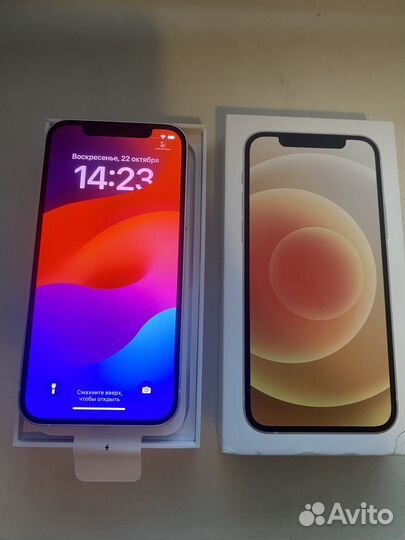 iPhone 12, 64 ГБ