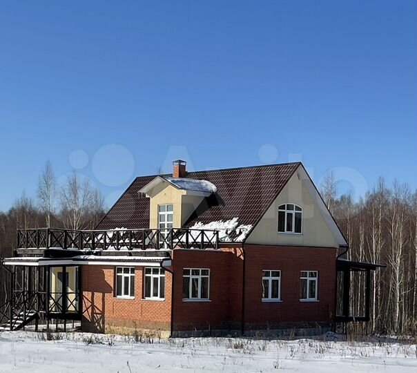 Дом 238,2 м² на участке 100 сот.