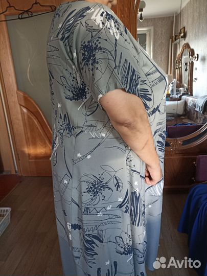 Платье серое