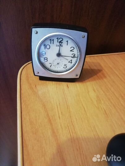 Будильник Заря СССР механический