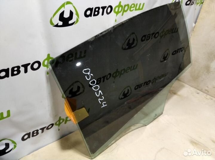 Стекло двери задней левой Bmw 7 f01 2008-2015