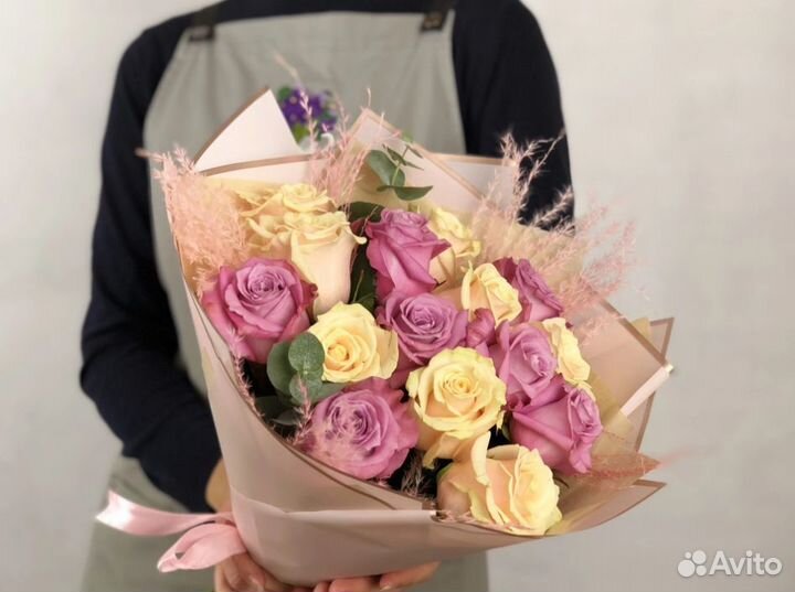 Роза, букет из 25 красивых роз, доставка цветов