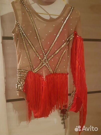 Продаётся купальник для художественной гимнастики