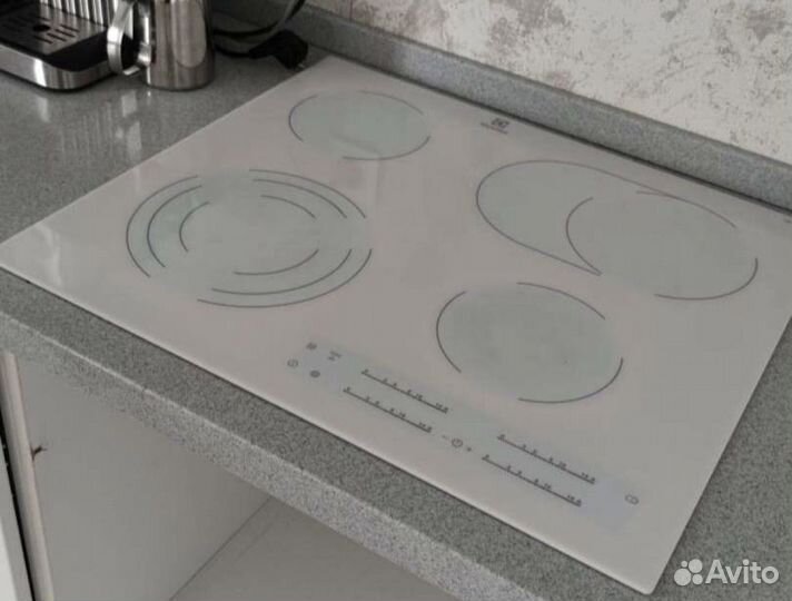 Варочная панель electrolux белая